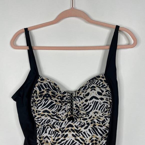 2/$30 NWT Sunshine Zone Hardware Shirred One Piece Big Cat Animal Print 3X #4741 - Picture 4 of 13